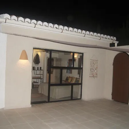 Finca Robusto Toro Naturist Nudismo Jávea